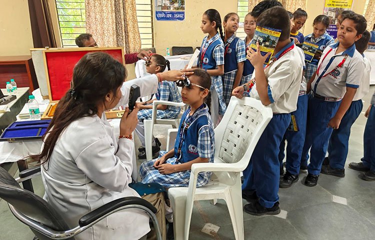 Free Eye Camp Serves Over 200 Residents in Pitampura, Promotes Vision and Health Awareness